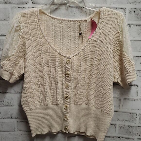 Knitted top - Picture 1 of 3